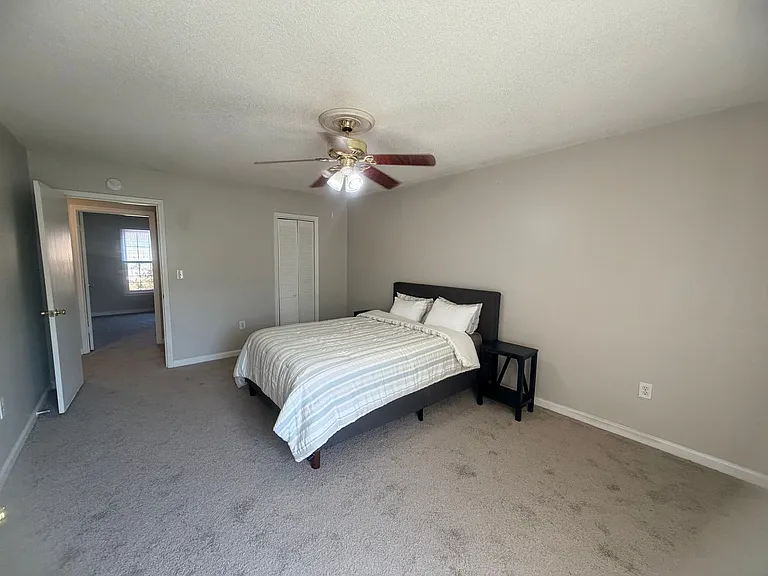 5516 Lakeshore Dr #504 — Photo 22