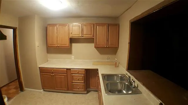 5540 Clayton Ct — Photo 6
