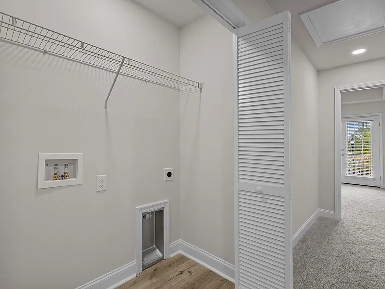 801 Maxine Ct #D — Photo 21