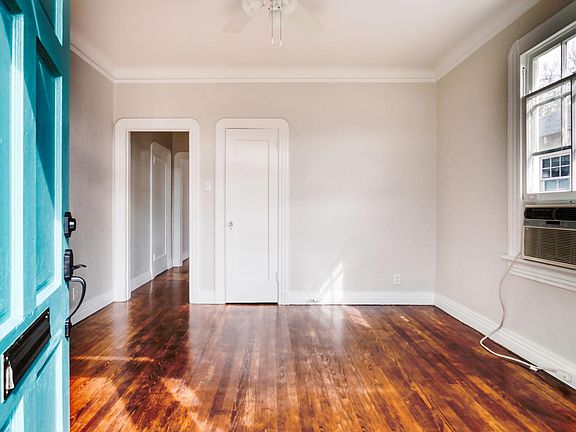 4th image of 4025 Piedmont Dr