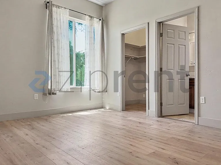 7604 28th St #MAIN HOUSE — Photo 35
