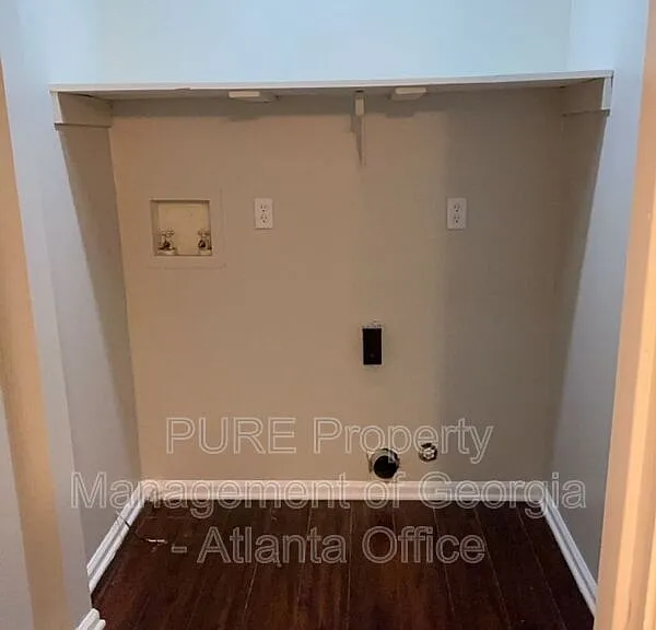 3227 Stonewall Dr NW — Photo 15