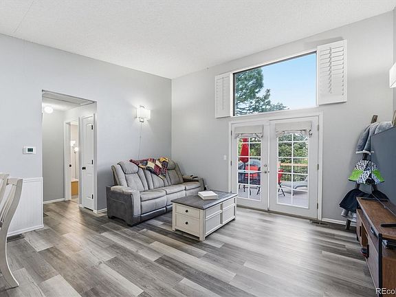 4th image of 6054 S Taft Way