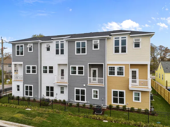 913 Baltic Ave, Virginia Beach, VA 23451