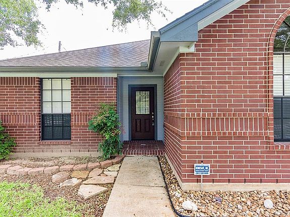 4th image of 3405 Blue Wing Dr