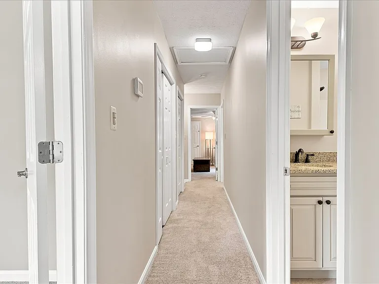 111 Launchris Dr — Photo 45