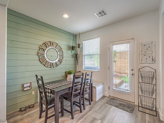 3rd image of 1073 Cactus Rock St