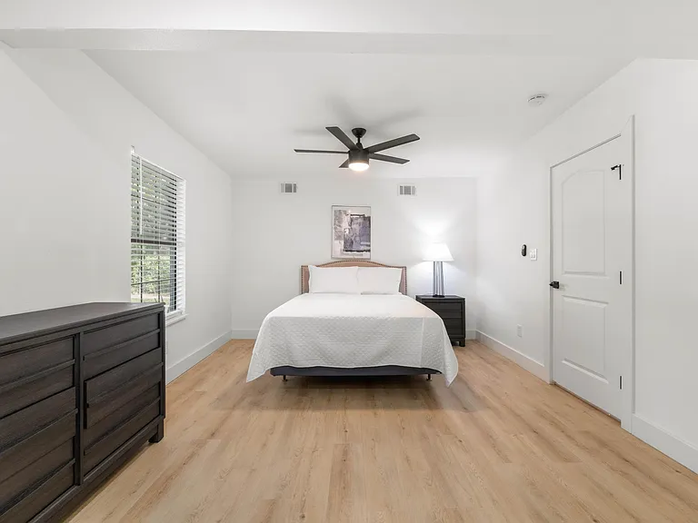 8328 Barbaree Blvd — Photo 16