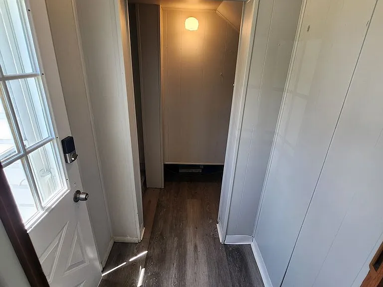 418 Main St — Photo 8