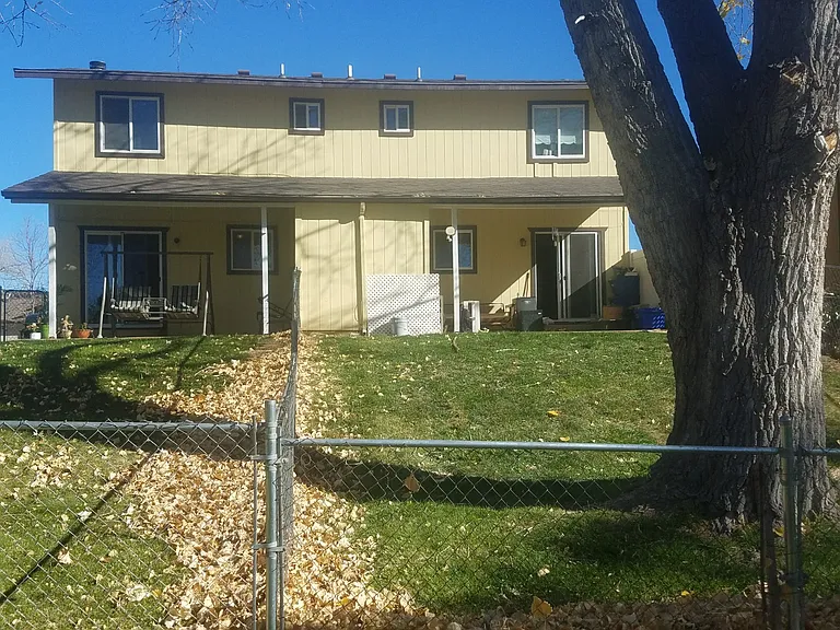 3307 Hall St — Photo 2