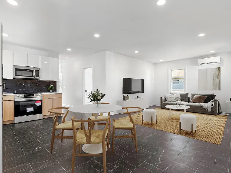 68-70 Billings Ave #2 — Photo 1
