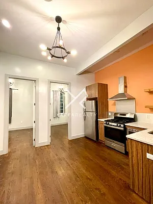 Rented by Yaffa Realty LLC | media 4