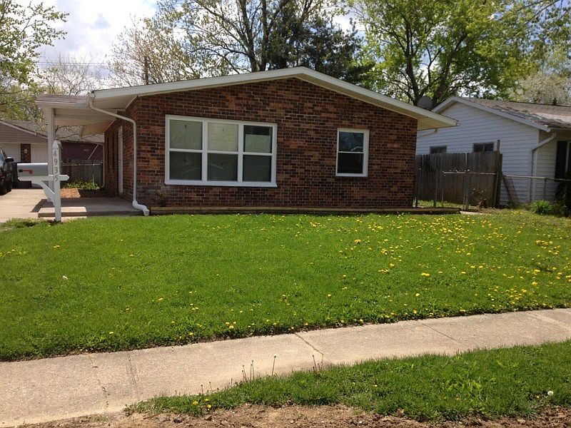 2nd image of 4935 Deborah St
