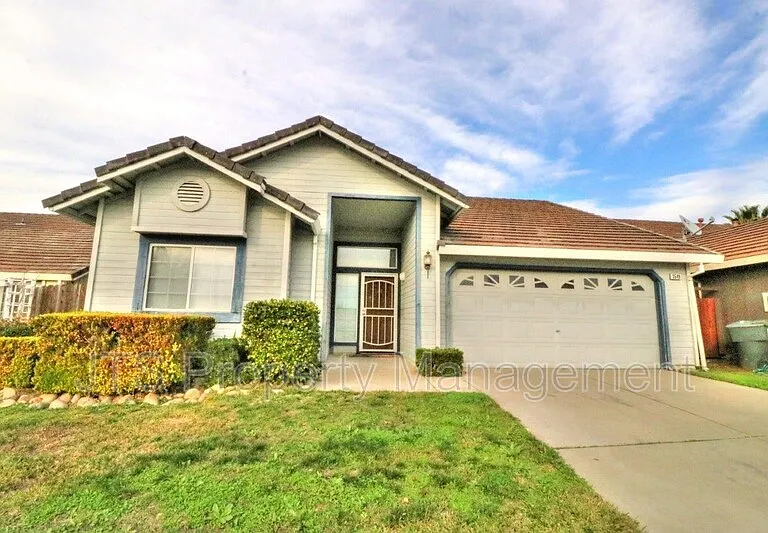 3549 Pine Hollow Way — Photo 2