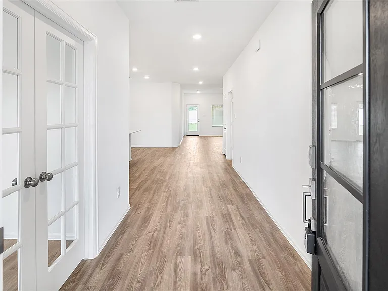 5508 Knox Landing Dr — Photo 4