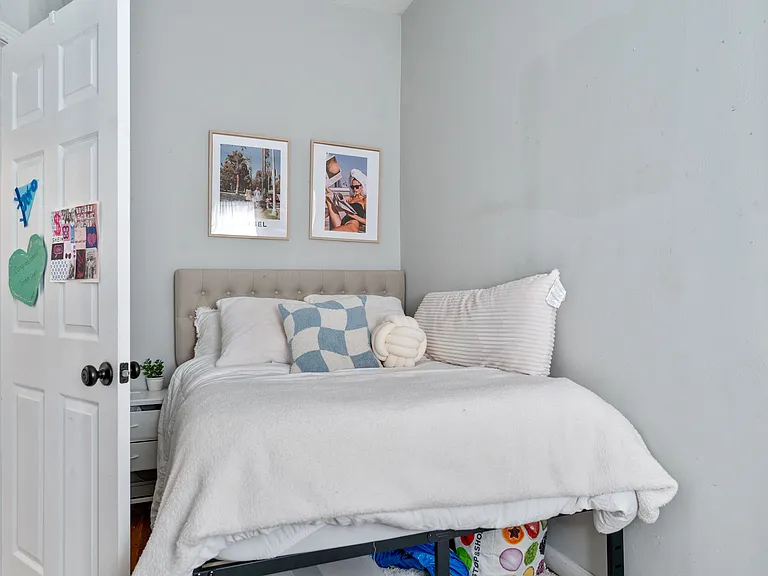 82 Hawley St #3H — Photo 13