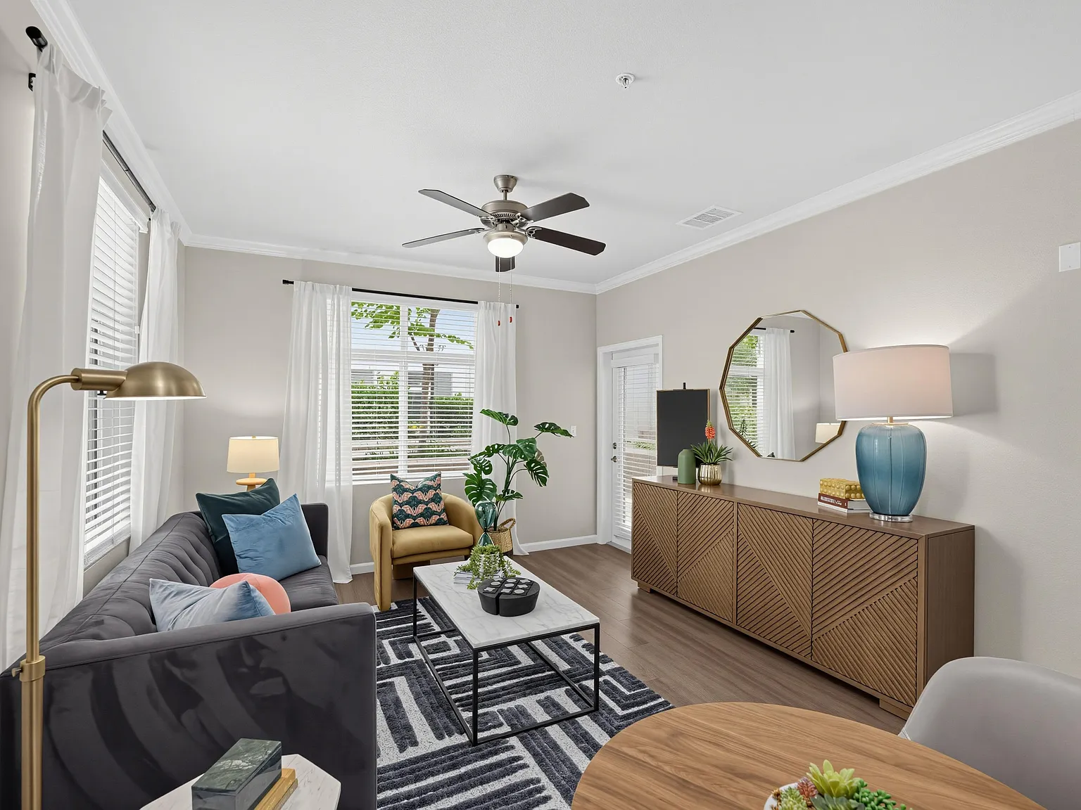 The Verdant Apartments — Photo 4