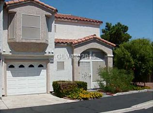 4020 Castle Cove Dr, Las Vegas, NV 89108
