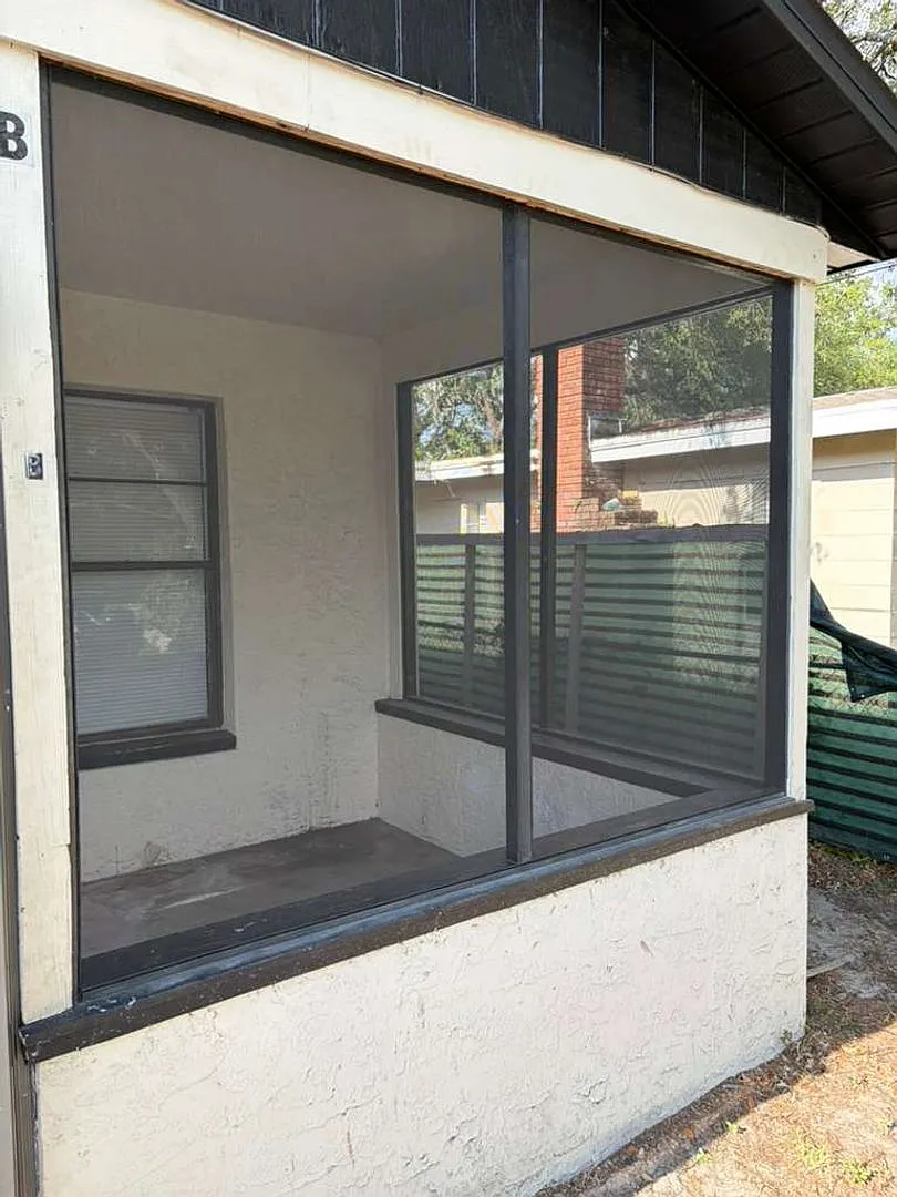 2/2 Available Now Tampa!! If Move In By End Of June Julys Rent Free — Photo 4