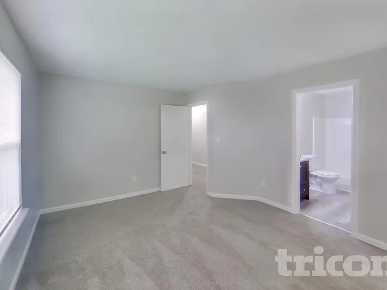 4020 Waterfield Dr — Photo 7