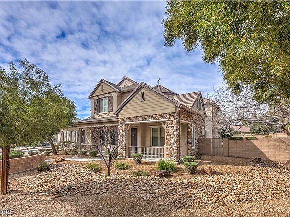 4th image of 7982 Lookout Rock Cir