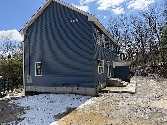 3rd image of 95 Leicester St
