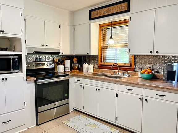 5th image of 325 Richmond Dr