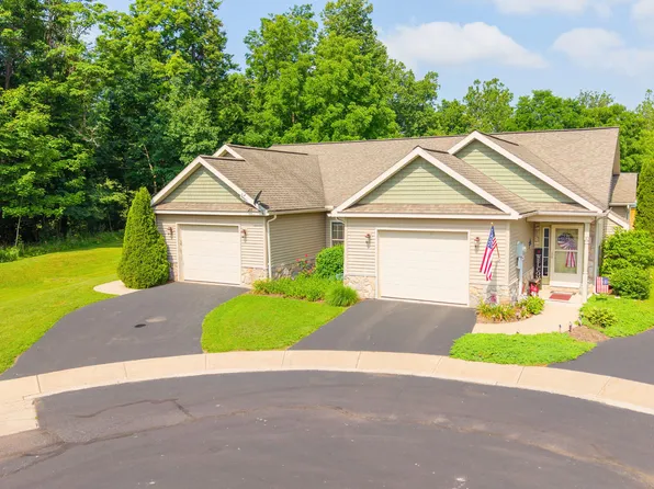 12 Millstone Ln, Millville, PA 17846