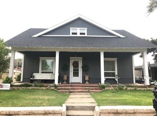 822 Scott Ave, Dalhart, TX 79022