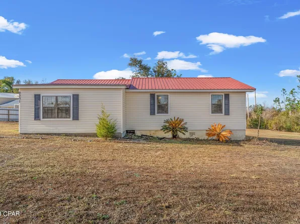 9001 Brant Ave, Youngstown, FL 32466