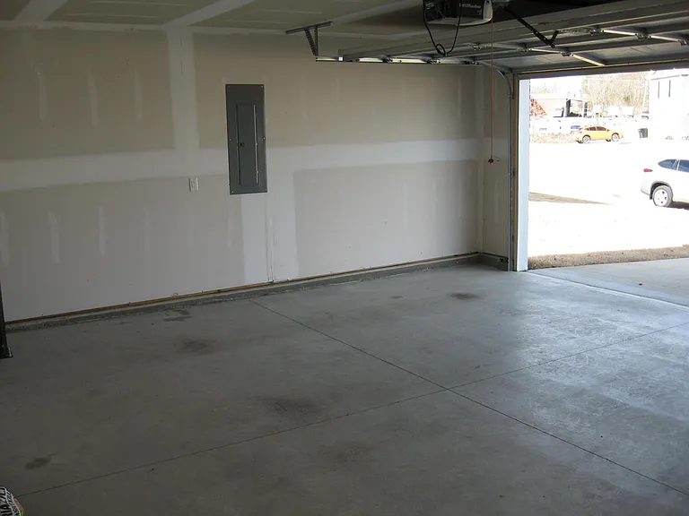 219 Venard Way — Photo 24