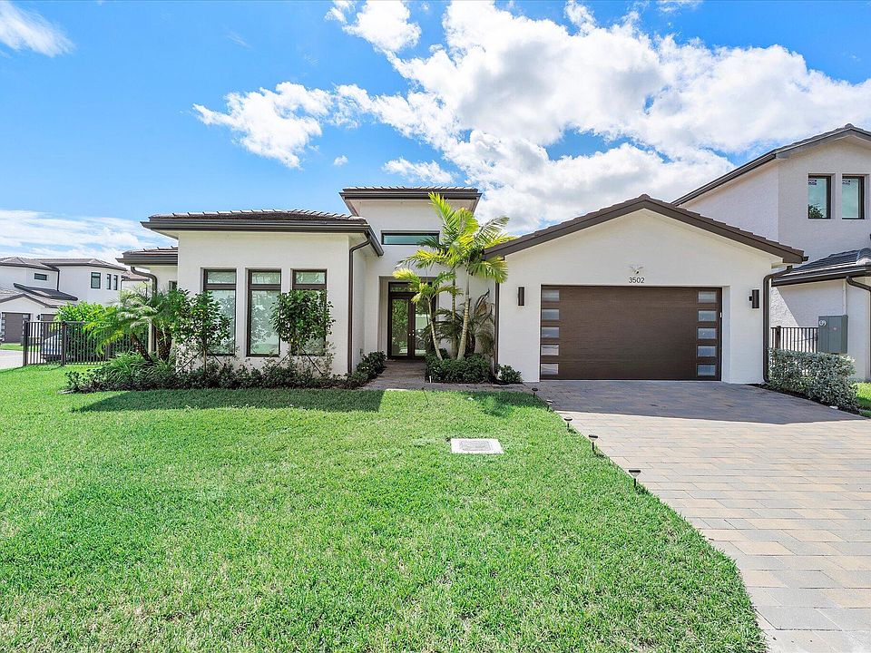 1st image of 3502 Ashwood Circle