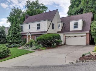 6626 Forest Glen Rd, Pittsburgh, PA 15217