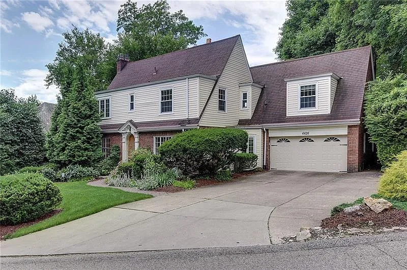 6626 Forest Glen Rd photo 1
