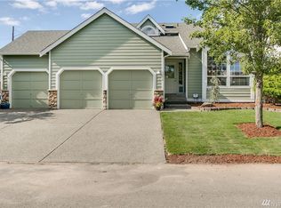 5514 NE 3rd Ln, Renton, WA 98059