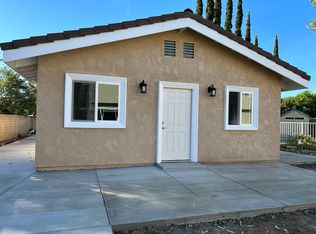 21622 Bermuda St, Chatsworth, CA 91311