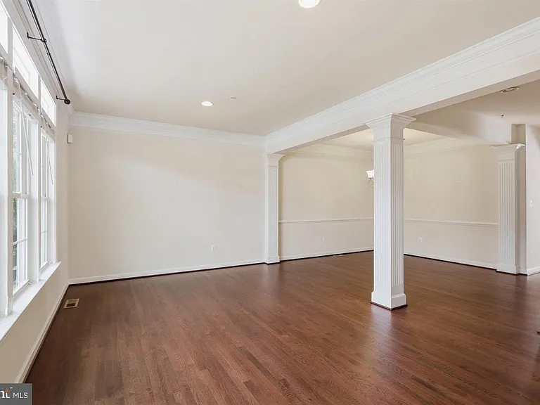 3765 William Daves Rd — Photo 5