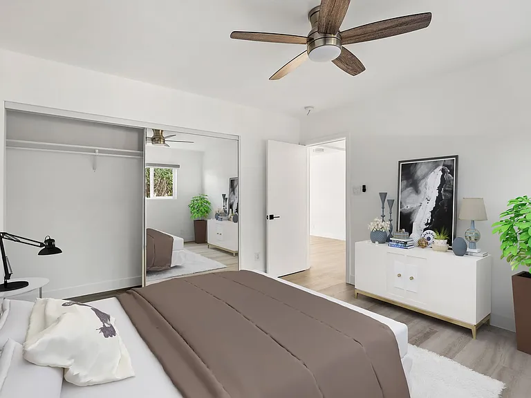 8777 Cadillac Avenue Apartments — Photo 14