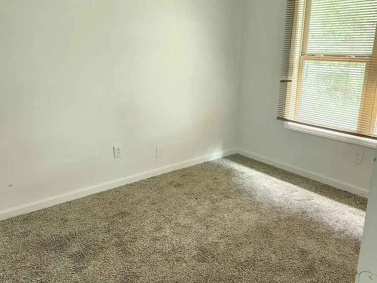347 Grant Ave #1 — Photo 12