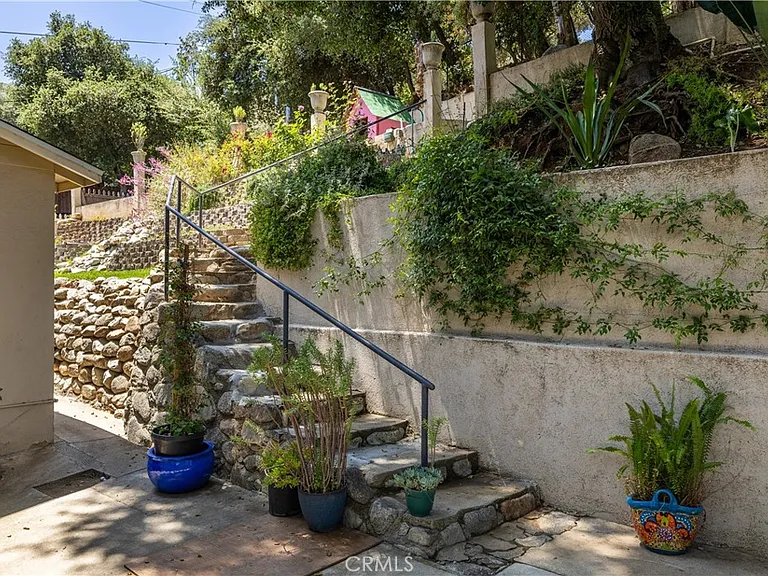 4566 Lower Live Oak Canyon Rd — Photo 40