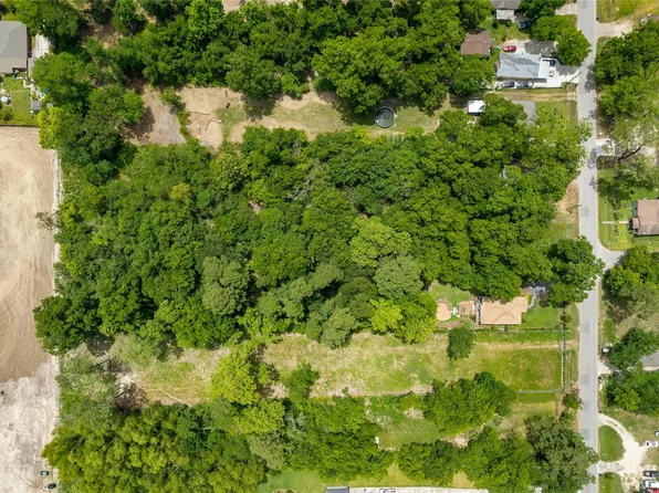 1213 De Soto St, Houston, TX 77091