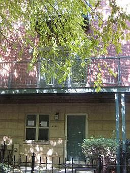 1st image of 4530 S Woodlawn Ave Unit 405