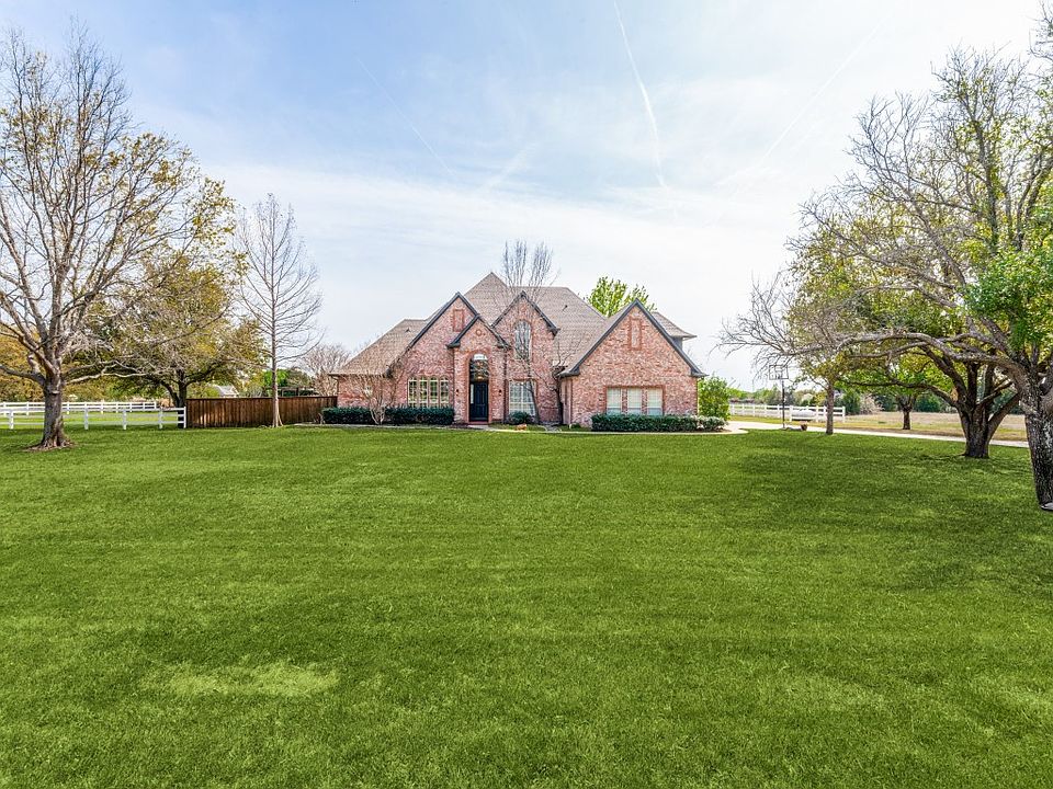 711 Emerald Sound Blvd, Oak Point, TX 75068 MLS 20486107 Zillow