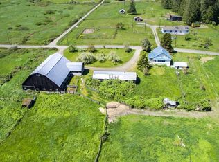 2051 Hooker Rd, Sequim, WA 98382