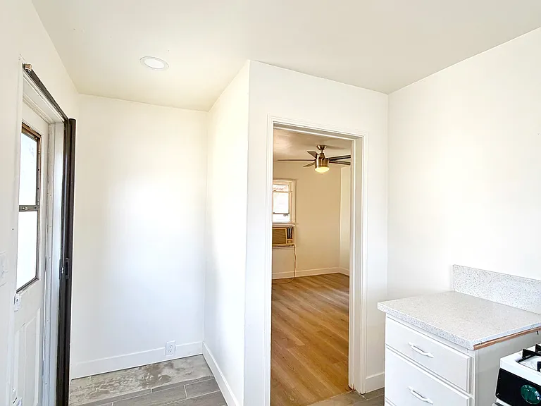 5323 Alessandro Ave — Photo 9
