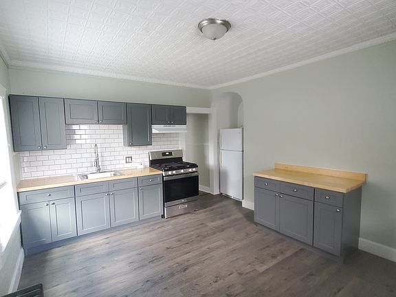 4th image of 750 Bleecker St #2-R
