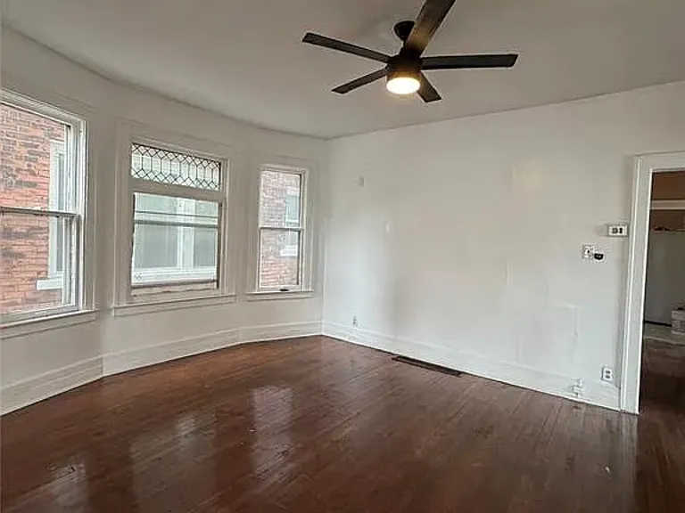 1435 W Euclid St #1 — Photo 4