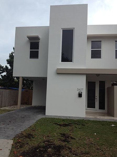 2nd image of 2627 SW 29th Pl