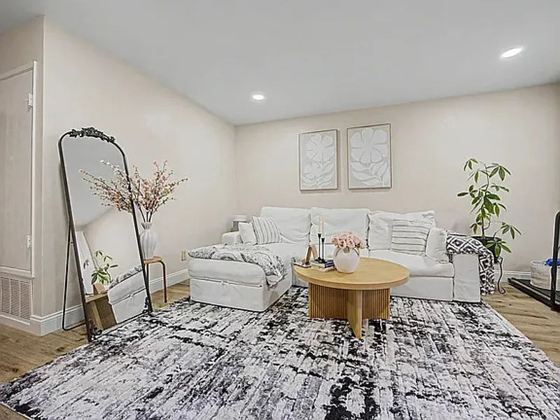 1 bed, 1.0 bath, 652 sqft, $1,750 — Photo 3