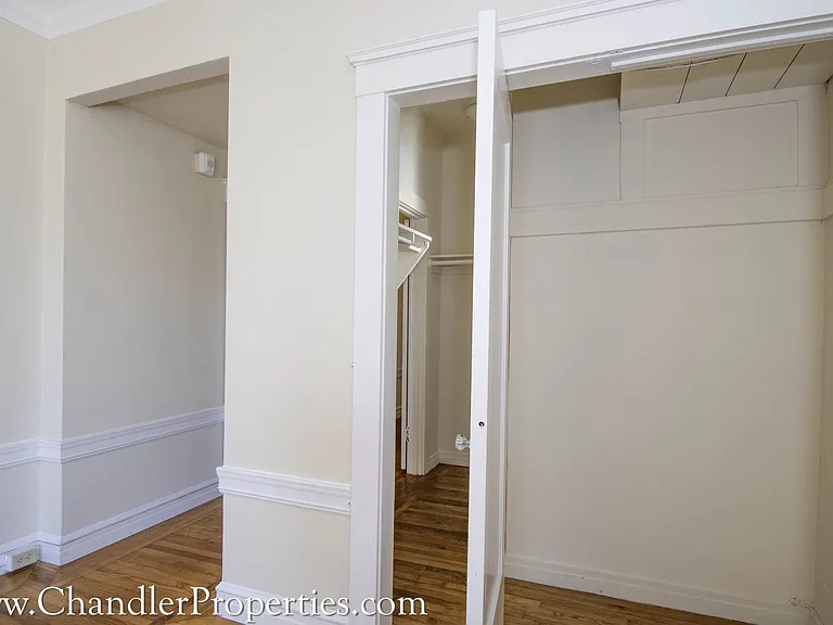 1250 Pine Street Apartments — Photo 3